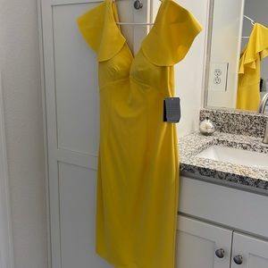 Woman’s yellow marina dress. Size 4